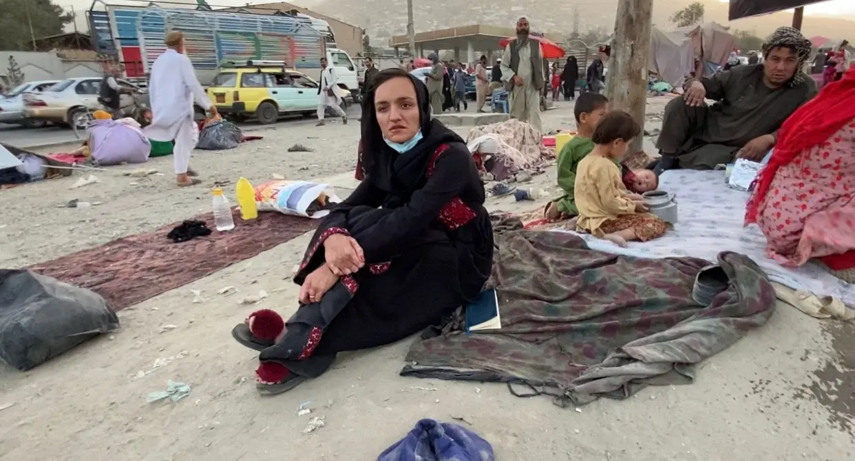 Warten auf die Ausreise: Mit der Machtübernahme der Taliban wird es für Zarifa Ghafari und ihre Familie schwierig, in Afghanistan zu bleiben.