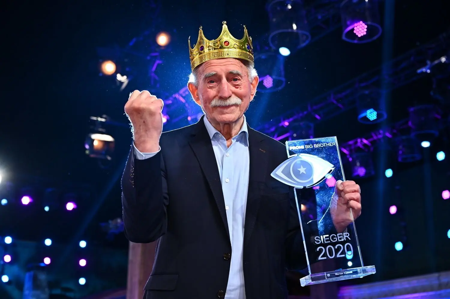 Kelly-Family-Powerfrau Kathy Kelly, Ballermann-Ikone Ikke Hüftgold, Womanizer Mischa Mayer und Kommentatoren-Legende Werner Hansch im Finale von „Promi Big Brother.“