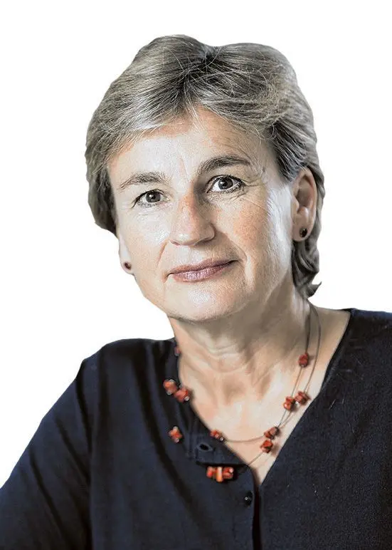 Elisabeth Zoll.