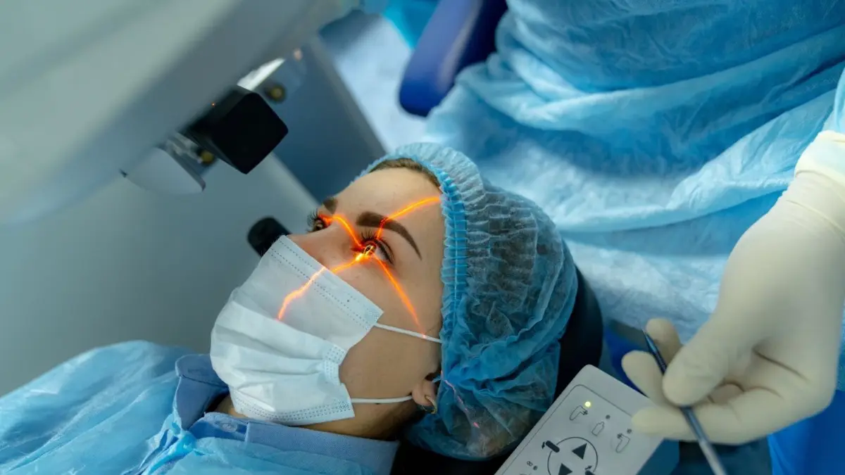 Üblich sind drei unterschiedliche Lasermethode – die unterschiedlich viel kosten. ⇥
Augenlasern..Download am.7.2.2024..für.WIRT... Foto: ©Vadim/adobe.stock.com