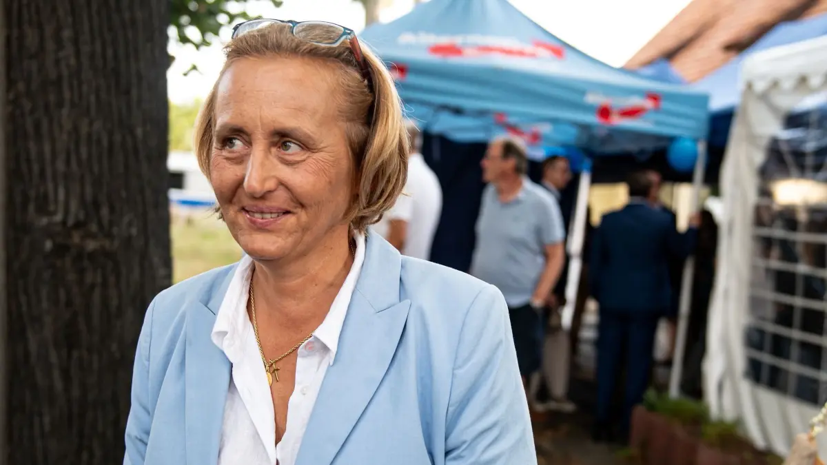Wahlparty AfD Unterstützer in Berlin: 01.09.2024, Berlin: Beatrix von Storch (AfD), Mitglied des Deutschen Bundestages, nimmt an einer Wahlparty von AfD Unterstützern zu den Landtagswahlen in Sachsen und Thüringen in Berlin-Blankenburg teil. Foto: Fabian Sommer/dpa +++ dpa-Bildfunk +++