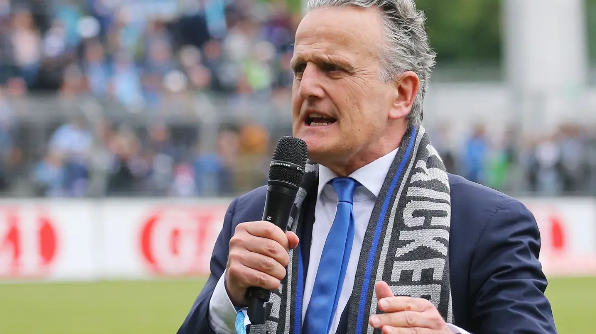 BAU// 13.05.2023 Stuttgart-Degerloch Fußball SV Stuttgarter Kickers vs. SG Sonnenhof Großaspach, Oberbürgermeister Frank Nopper (Stuttgart)