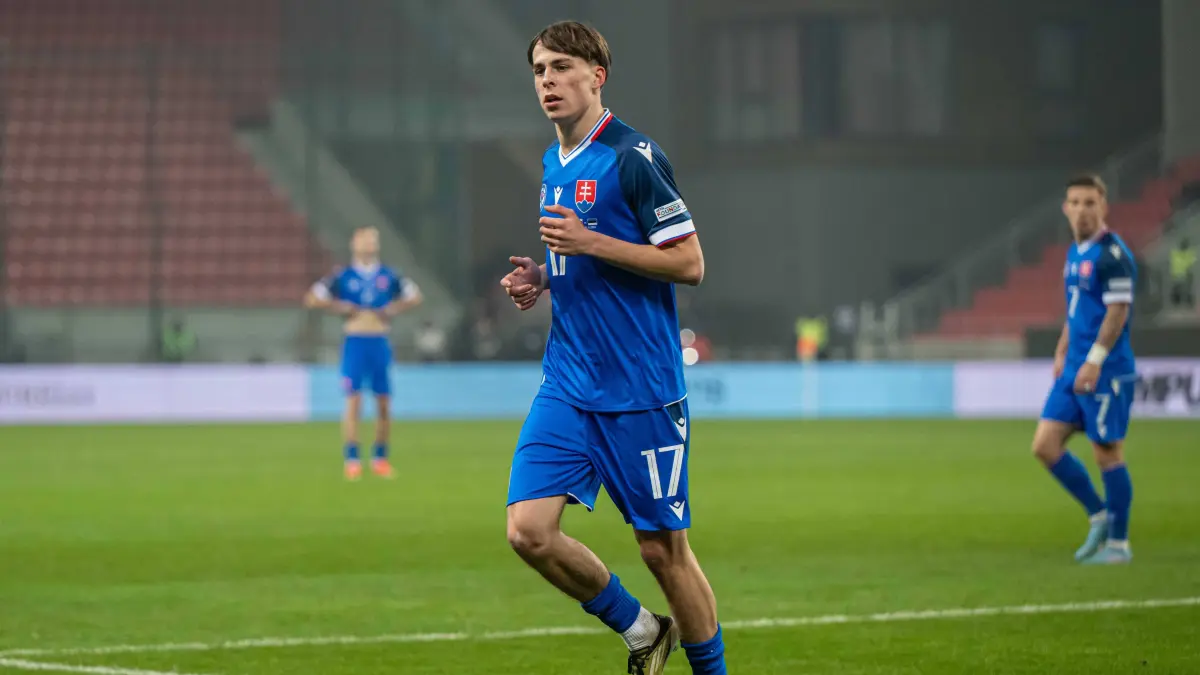 Leo Sauer during UEFA Nations league, Slovakia - Estonia , 19. november 2024, City Arena, Trnava Copyright: xMICHALxFAJT: Leo Sauer during UEFA Nations league, Slovakia - Estonia , 19. november 2024, City Arena, Trnava Copyright: xMICHALxFAJT,ZOSPORTU.SKx FAJ_6856