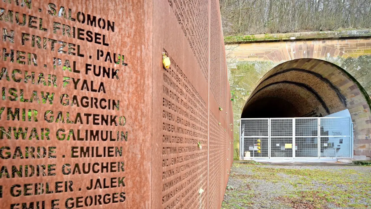 Leonberg - KZ Gedenkstätte auf dem Engelberg im ehemalige Autobahntunnel