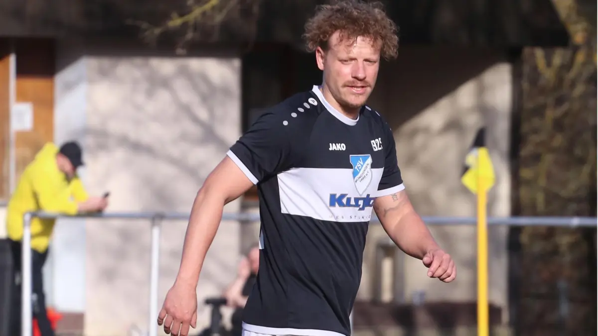 Fußball Bezirksliga SV Leonberg-Eltingen - TSV Münchingen
Tim Schlichting
