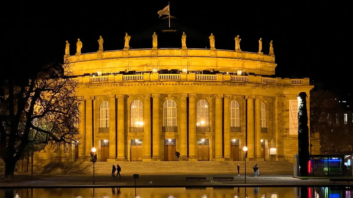 Das Große Haus der Staatstheater Stuttgart soll saniert werden,