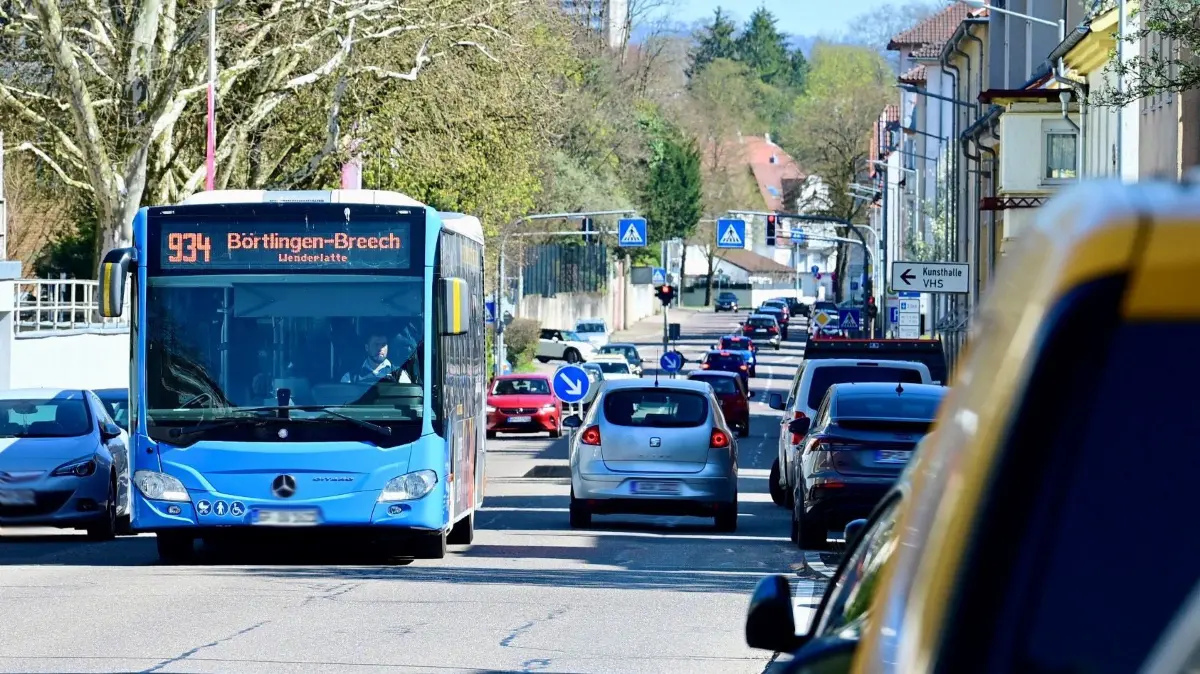 Nördliche Ringstraße Tempolimit gekappt Busverkehr Busse