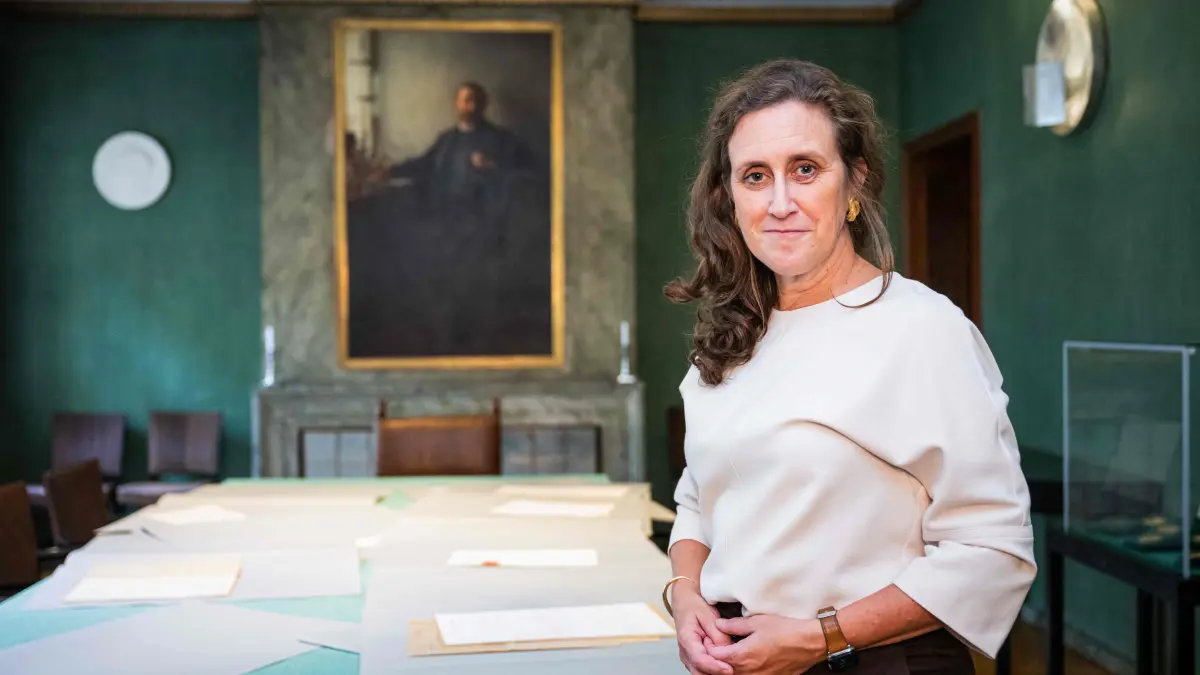 Lost patents of Alfred Nobel of „great importance“ have resurfaced and will be exhibited: Executive Director of the Nobel Foundation Hanna Stjarne poses for a picture in Stockholm on September 2, 2025. A dozen patents belonging to Swedish inventor and philanthropist Alfred Nobel and lost for almost 50 years were recently found in a Swedish couple's summer house, the Nobel Foundation told AFP. (Photo by Jonathan NACKSTRAND / AFP)