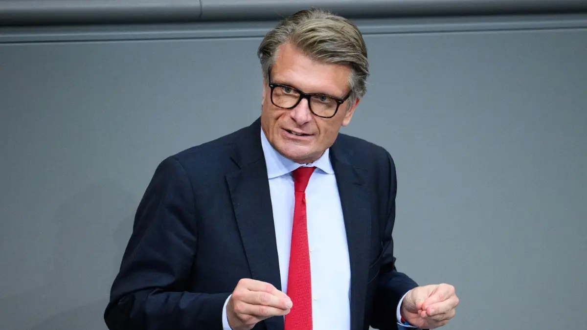 Bundestag: 16.09.2025, Berlin: Thomas Bareiß (CDU) spricht in der 23. Plenarsitzung der 21. Legislaturperiode im Deutschen Bundestag. In der sogenannten Haushaltswoche des Bundestages geht das Parlament die Einzeletats der Ministerien für den Bundeshaushalt 2025 durch, der am Ende der Woche beschlossen werden soll. Foto: Bernd von Jutrczenka/dpa +++ dpa-Bildfunk +++