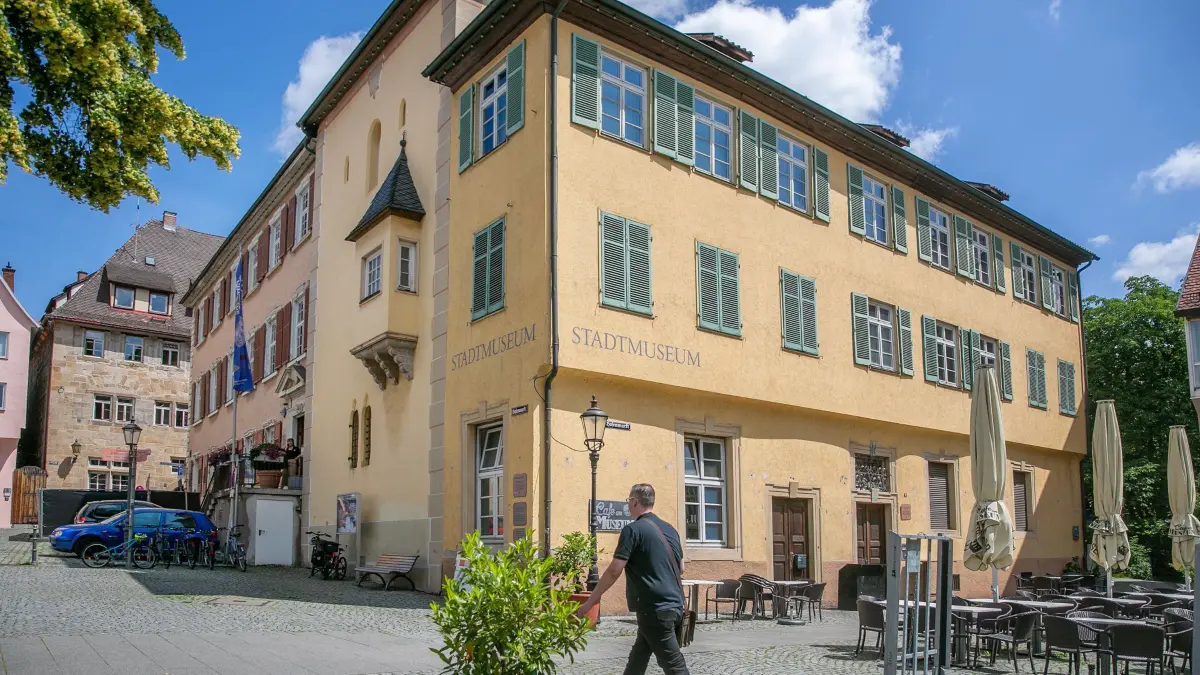 foto: Roberto Bulgrin
17. 06. 2025
Esslingen, Gelbes Haus am Hafenmarkt