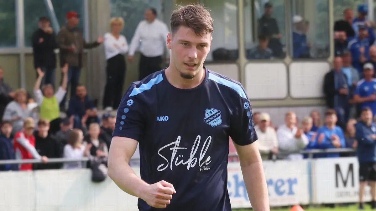 Fußball Bezirksliga Spvgg Renningen - TSV Merklingen
Dzanan Mehicevic Torjubel