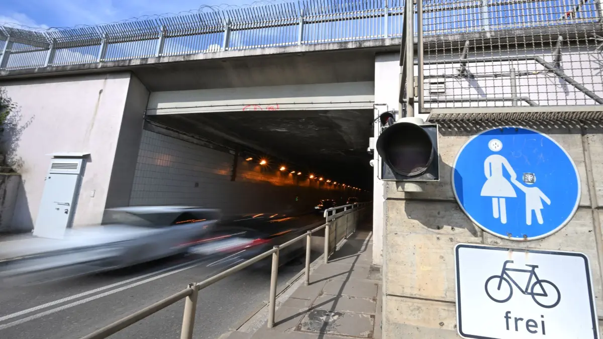 Flughafentunnel bei Stuttgart