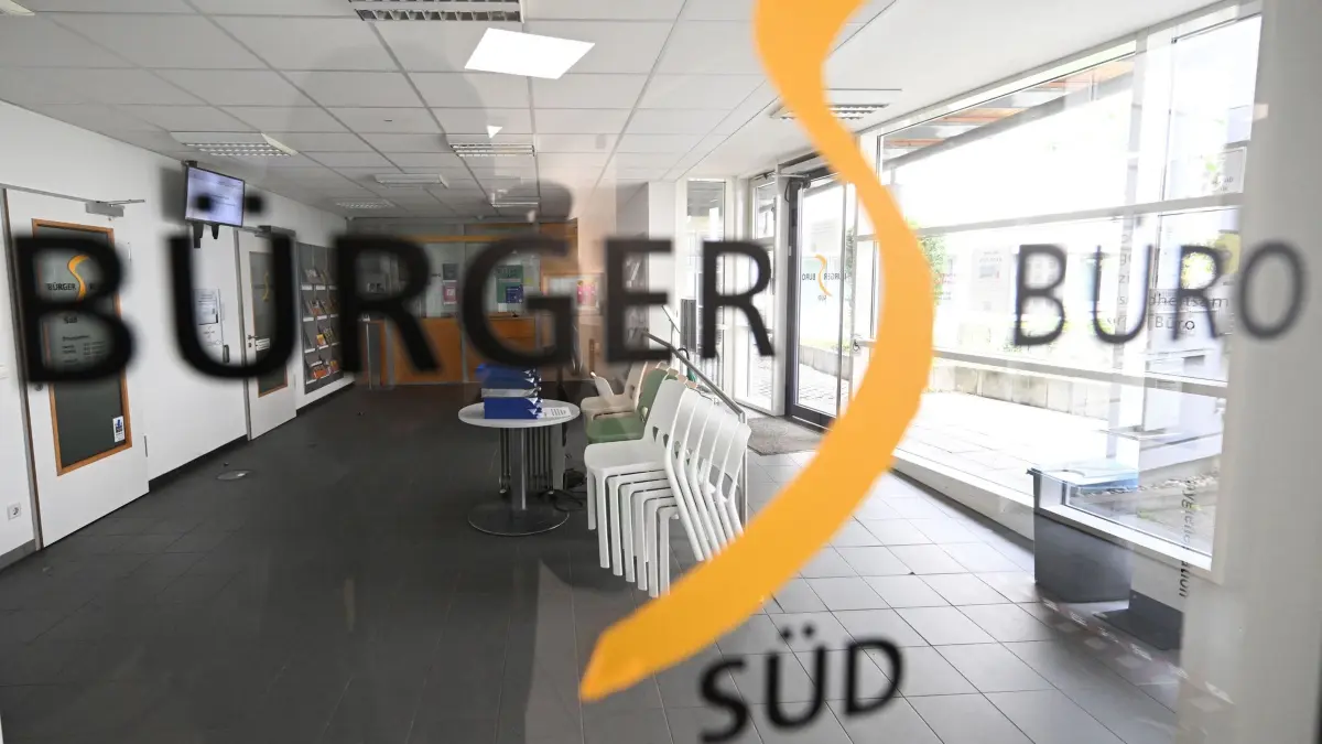 Bürgerbüro Süd in Stuttgart wegen Mäusen geschlossen: 07.10.2025, Baden-Württemberg, Stuttgart: Das Bürgerbüro Süd in Stuttgart ist wegen Mäusen geschlossen. Foto: Bernd Weißbrod/dpa +++ dpa-Bildfunk +++