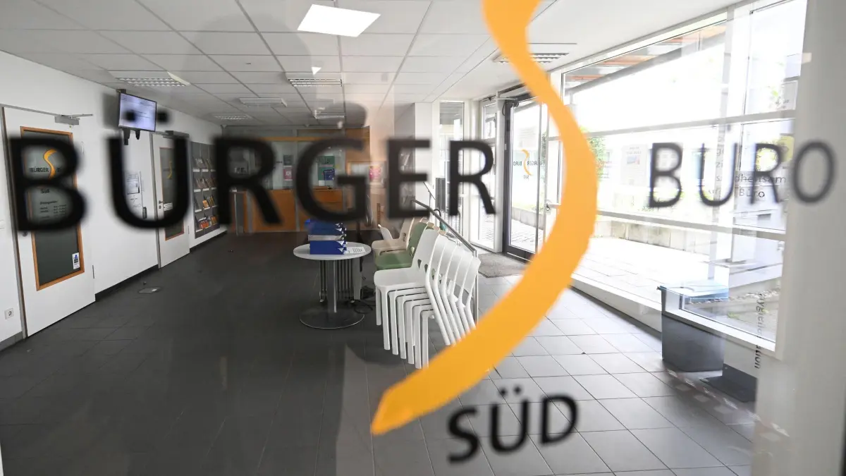Bürgerbüro Süd in Stuttgart wegen Mäusen geschlossen: 07.10.2025, Baden-Württemberg, Stuttgart: Das Bürgerbüro Süd in Stuttgart ist wegen Mäusen geschlossen. Foto: Bernd Weißbrod/dpa +++ dpa-Bildfunk +++