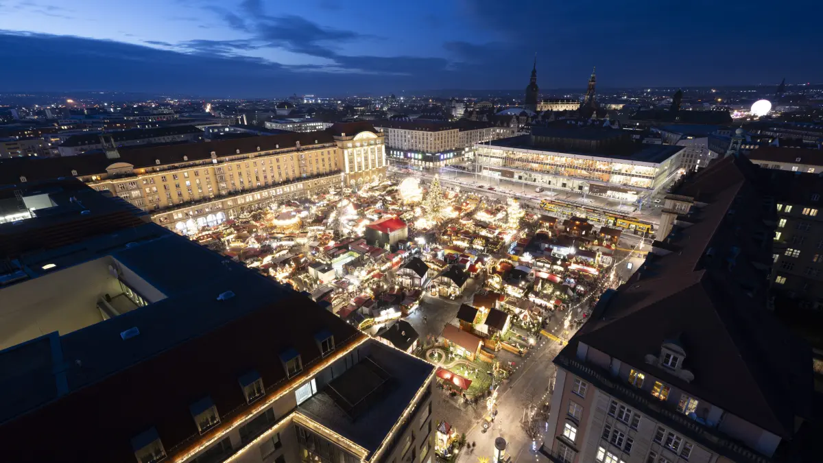 Der Weihnachtsmarkt auf dem Dresdner Altmarkt öffnet am 26. November.