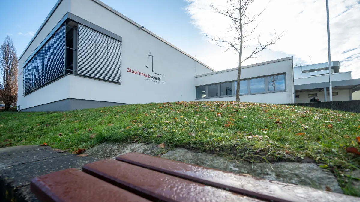 Salach Staufeneckschule Pausenhof Schulgelände Schulhof