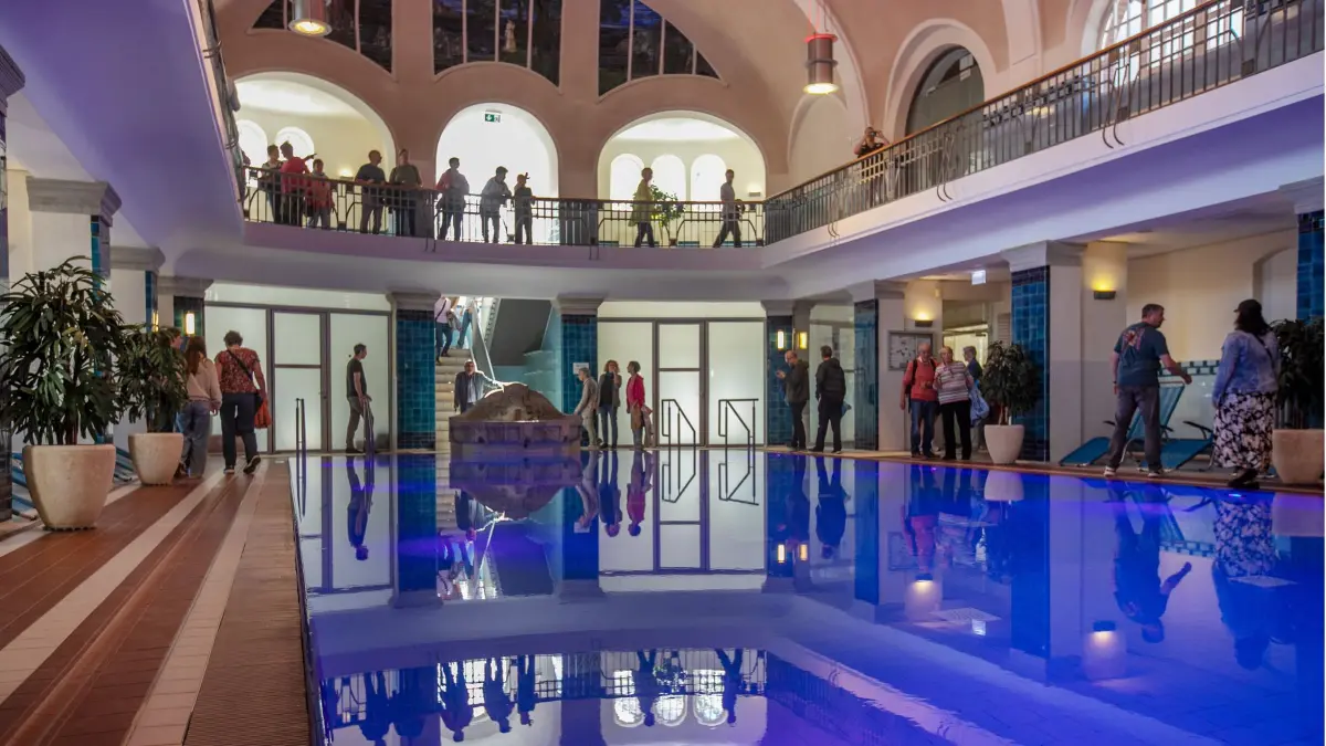 foto: Roberto Bulgrin
14. 09. 2025
Esslingen, Eroeffnung Merkelsches Schwimmbad