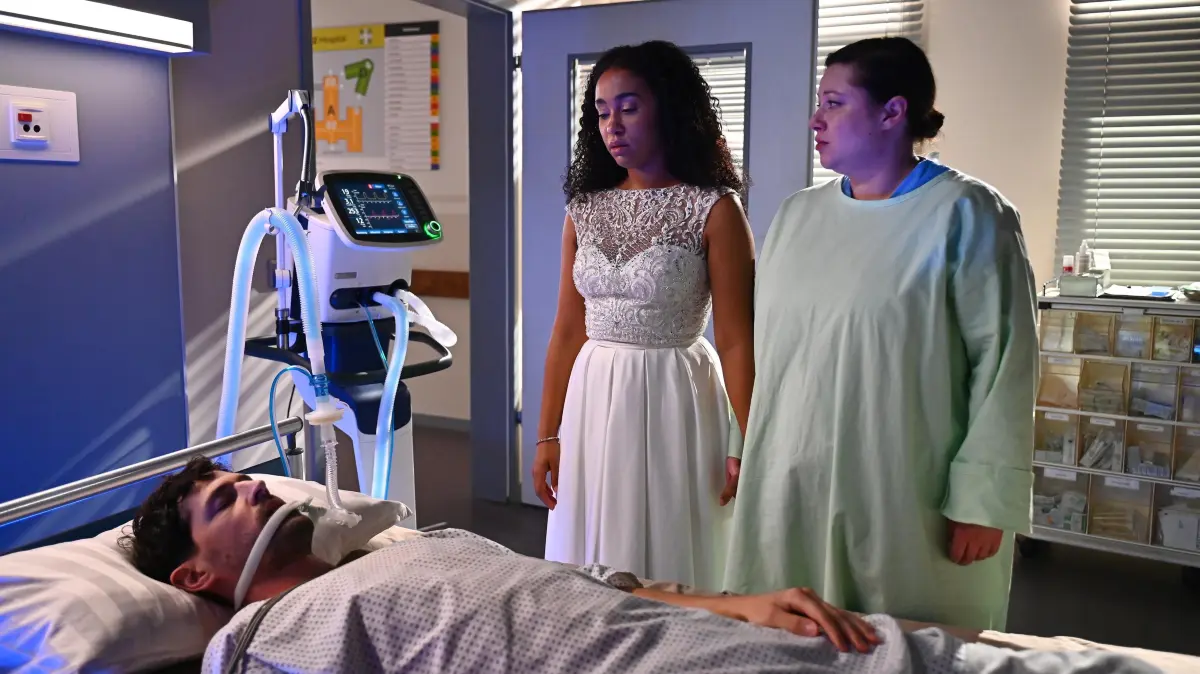 Jan (Daniel Noah) ist vor ein paar Tagen verstorben. Vanessa (Julia Augustin) hat sein Herz ihrem Vater Richard transplantiert.
