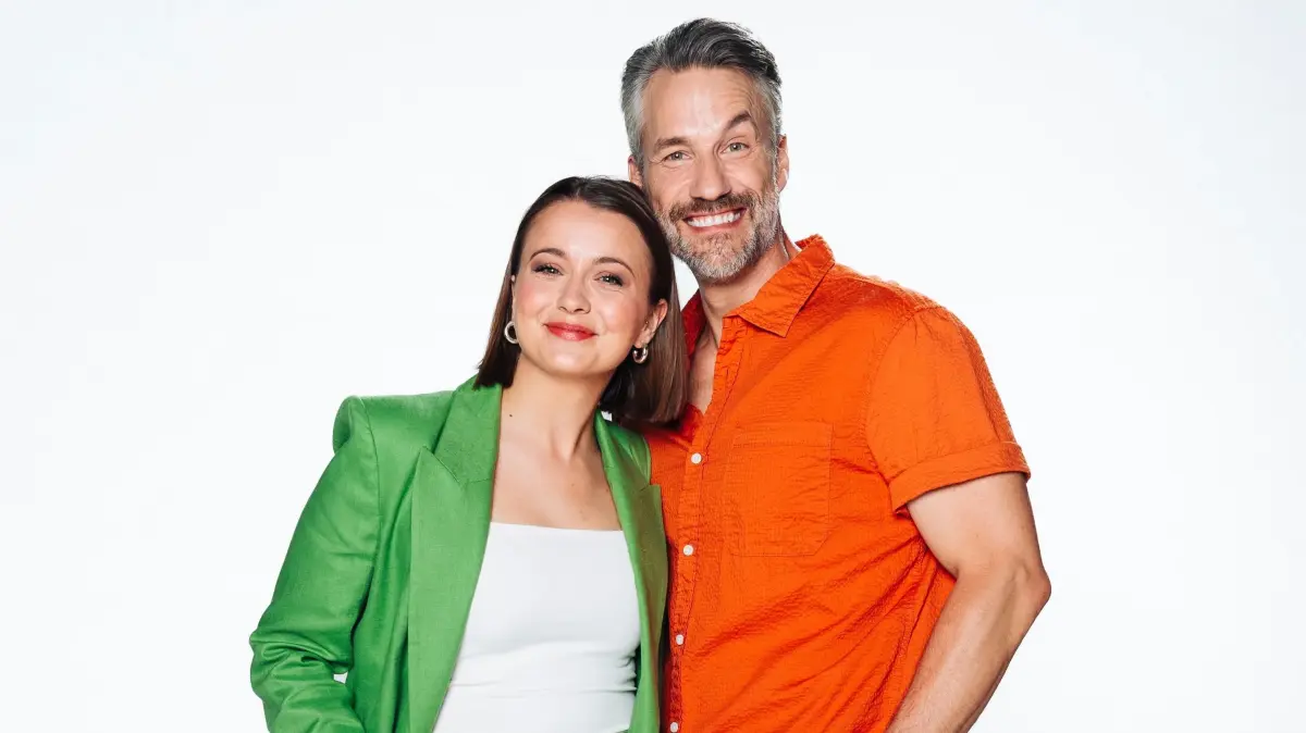 Henning (Stefan Bockelmann) bangt um das Leben seiner Tochter Lucie (Julia Wiedemann).