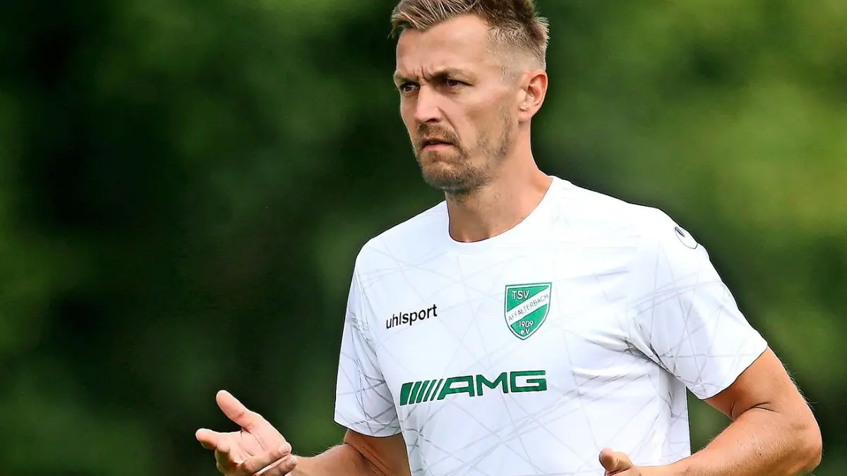 Affalterbach, DEU, 28.08.2025.
Fussball TSV Affalterbach vs GSV Pleidelsheim II .
Trainer Dominic Janzer (Affalterb) .
Foto: Ralf Poller/Avanti .
