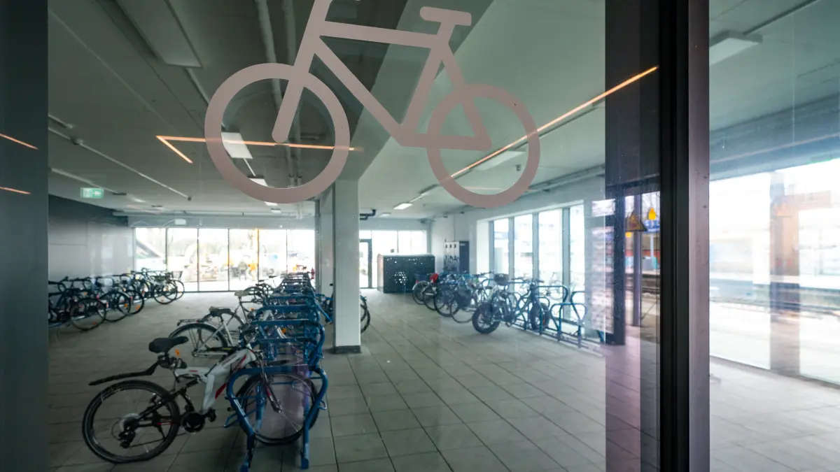 Eislingen Fahrradparkhaus im Bahnhof