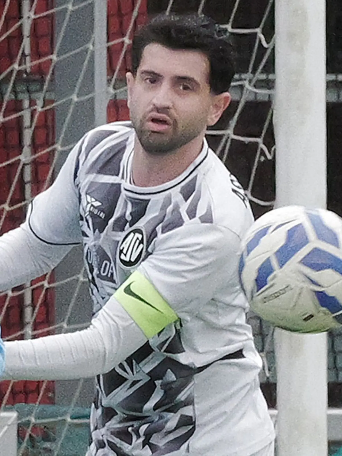 Fußball, Fussball, Bezirksliga, TVE U23, TV Echterdingen II - ASV Botnang
Nr.1 (E): Philipp Kittelberger - blau/schwarz
Nr.11 (B): Mirlind Kamberi - weiss
Fotograf: Günter E. Bergmann - Photography
Aufnahmedatum: 04.04.2026