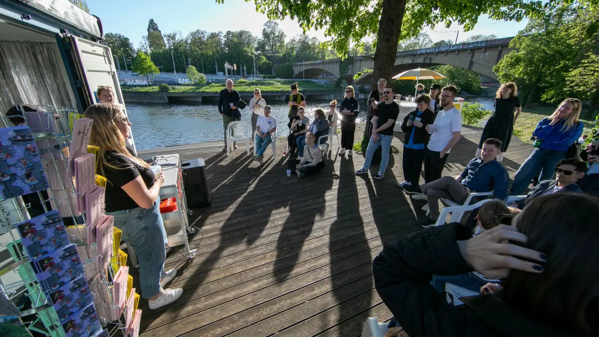 Insel Stuttgart: Pre-Opening-Event Neckarinsel <br><br>Die Neckarinsel erwacht aus dem Winterschlaf: Am Sonntag, 4. Mai, lädt der Verein Neckarinsel e.V. herzlich zum offiziellen Saisonstart auf der Neckarinsel ein.