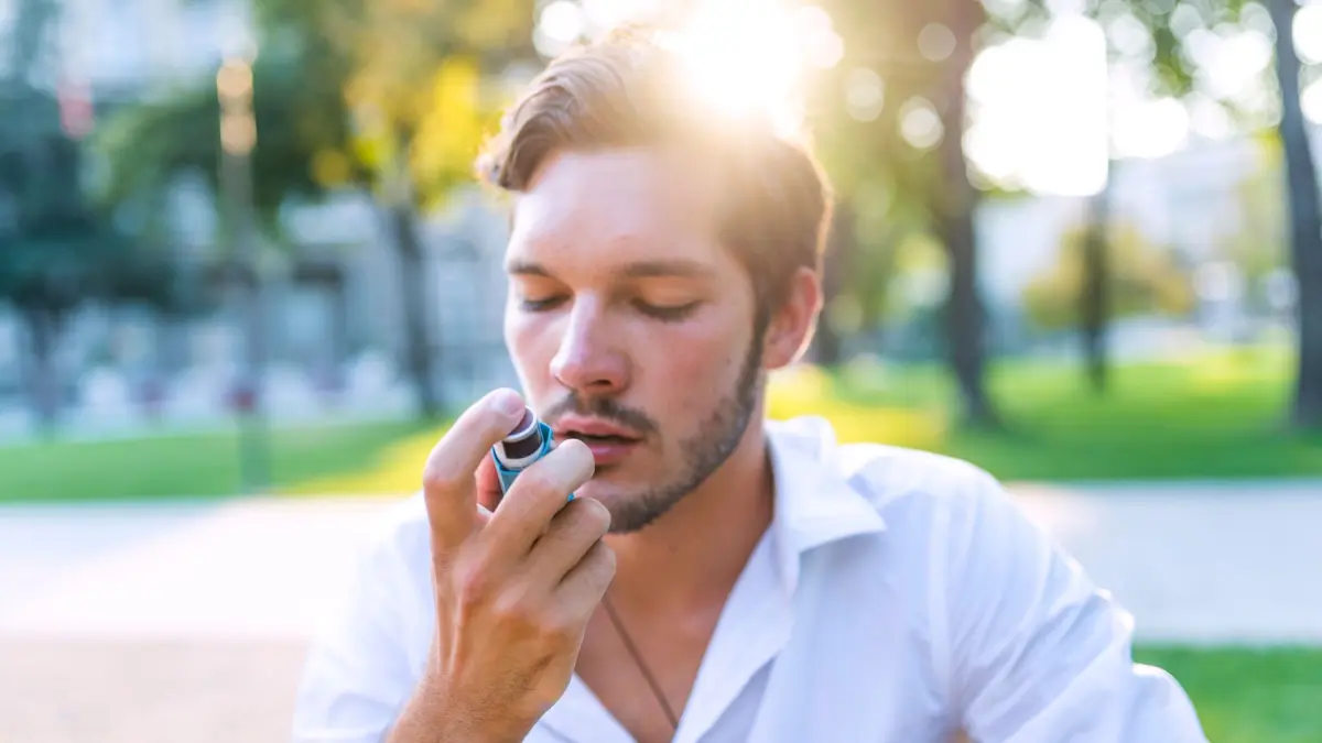 Welt-Asthma-Tag: Warum der Schutz gegen Keuchhusten gerade bei chronischen Atemwegserkrankungen wichtig ist