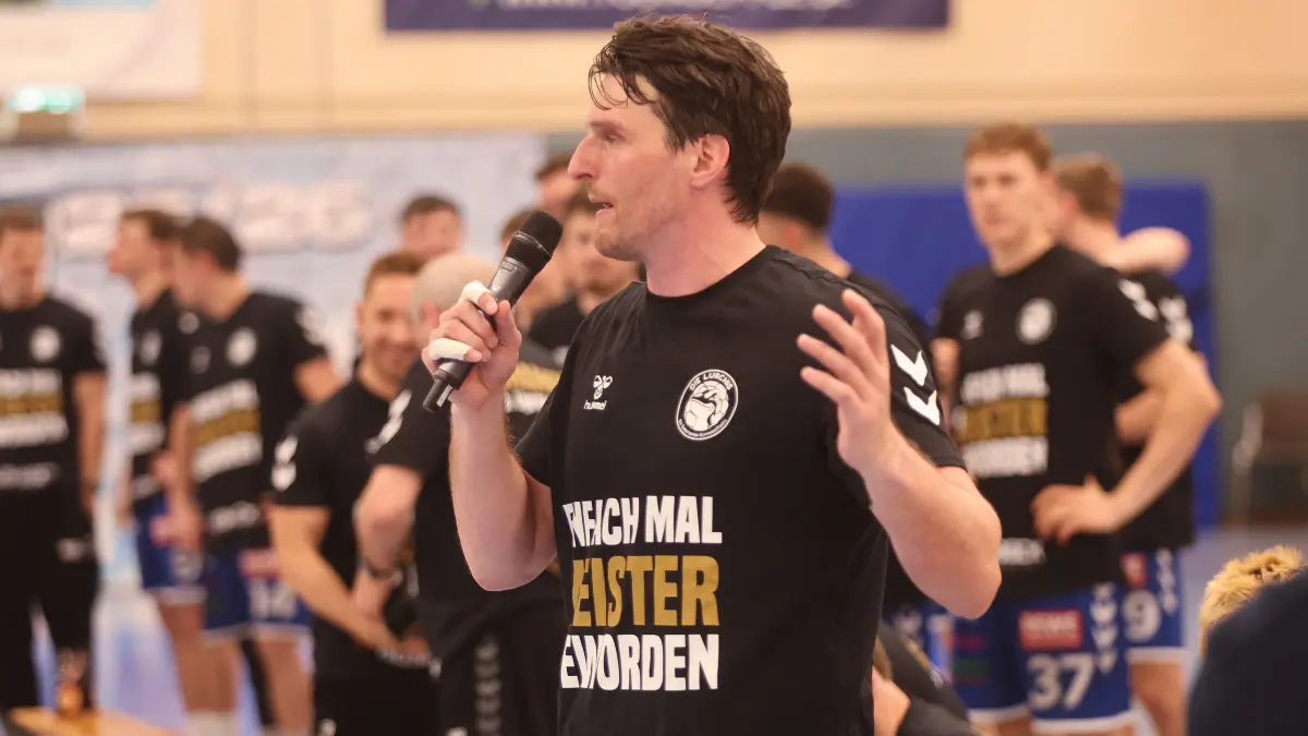 Handball SV Salamander Kornwestheim vs. TSB Heilbronn-Horkheim: BAU // Kornwestheim , 3. Liga Handball SV Salamander Kornwestheim – HSG Konstanz , Christopher Tinti ( Korn )