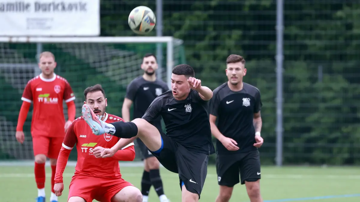 Fussball OFK Beograd Stuttgart - Türkspor Stuttgart
re. Nr.8 Veljko Burazor (Beograd)
17.05.2026 Foto: Pressefoto Rudel/Herbert Rudel