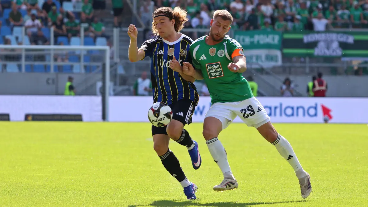 Fussball Sparkassen-Pokal Saarland Finale, 1. FC Saarbrücken - FC 08 Homburg: 23.05.2026, Fussball, Herren, Sparkassen-Pokal Saarland Finale, Saison 2025/2026, 1. FC Saarbrücken - FC 08 Homburg, Tim Civeja 1. FC Saarbruecken Mart Ristl FC 08 Homburg Saarbrücken Ludwigsparkstadion Saarland Deutschland DEU *** 23 05 2026, Football, Men, Sparkassen Pokal Saarland Final, Season 2025 2026, 1 FC Saarbrücken FC 08 Homburg, Tim Civeja 1 FC Saarbruecken Mart Ristl FC 08 Homburg Saarbrücken Ludwigsparkstadion Saarland Germany DEU Copyright: xFabianxKleerx