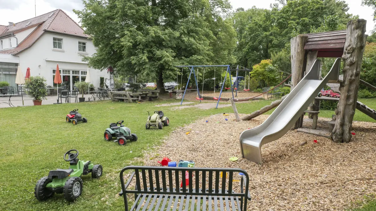 Schillerhöhe: Gerlingen - Kinderfreundliche Restaurant Schillerhöhe