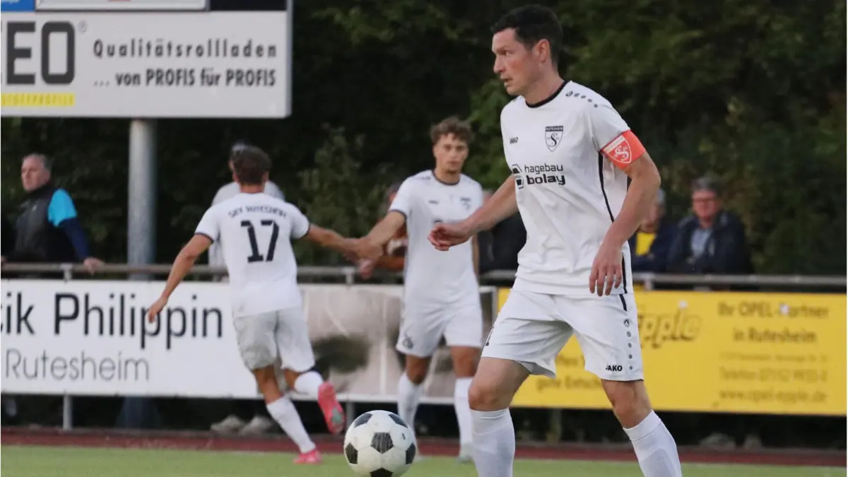 Fußball Landesliga 1 SKV Rutesheim - SV Leonberg-Eltingen
Derby
Tim Rudloff