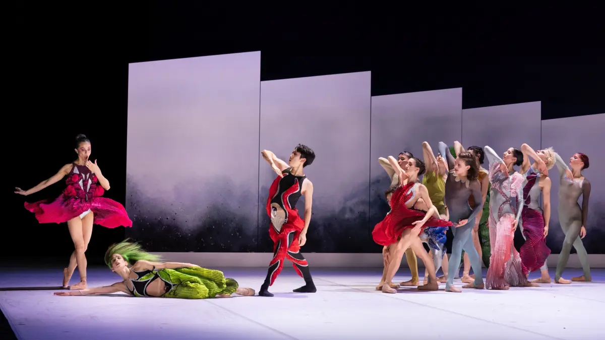 Ballet of Difference tanzt Richard Siegals "Pulcinella & Petruschka"