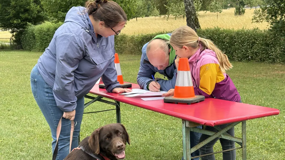 Dog Exit Game