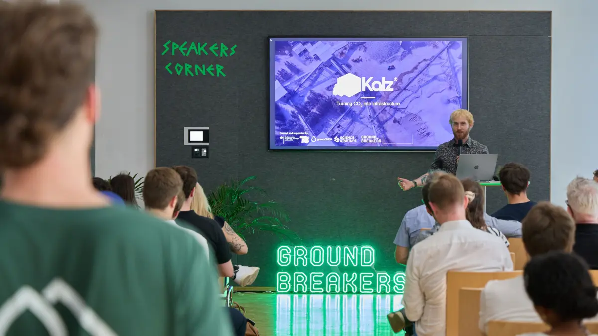 Bei den Ground Breakers