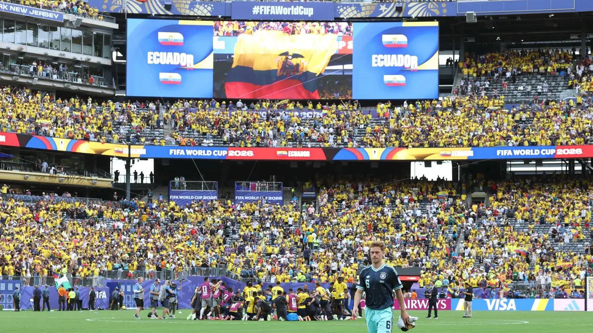 Ecuador v Germany: Group E - FIFA World Cup 2026: EAST RUTHERFORD, NEW JERSEY - JUNE 25: Joshua Kimmich #6 of Germany leaves the pitch after the 1-2 loss during the FIFA World Cup 2026 Group E match between Ecuador and Germany at New York New Jersey Stadium on June 25, 2026 in East Rutherford, New Jersey. Alexander Hassenstein/Getty Images/AFP (Photo by ALEXANDER HASSENSTEIN / GETTY IMAGES NORTH AMERICA / Getty Images via AFP)