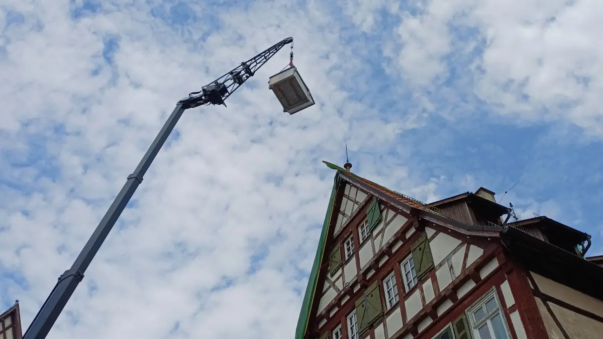 Marktplatz Leonberg: Die Aufräumarbeiten nach dem Brand lagen am Dienstagnachmittag in den letzten Zügen.