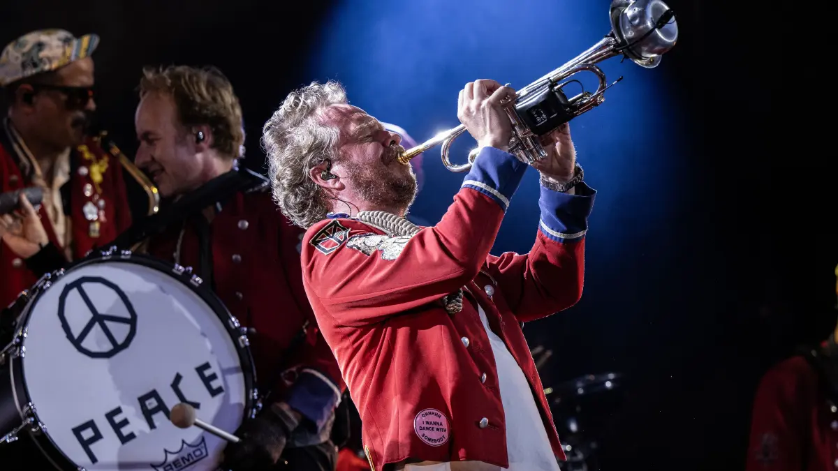 Eindrücke vom Konzert der Band Meute bei den Jazz Open im Alten Schloss