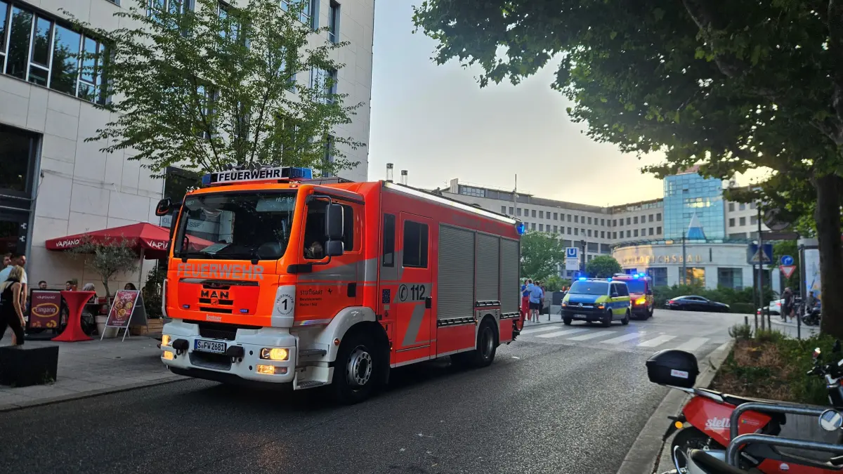 Brandmelder im Metropol-Kino löst Großeinsatz in der Stuttgarter Innenstadt aus.