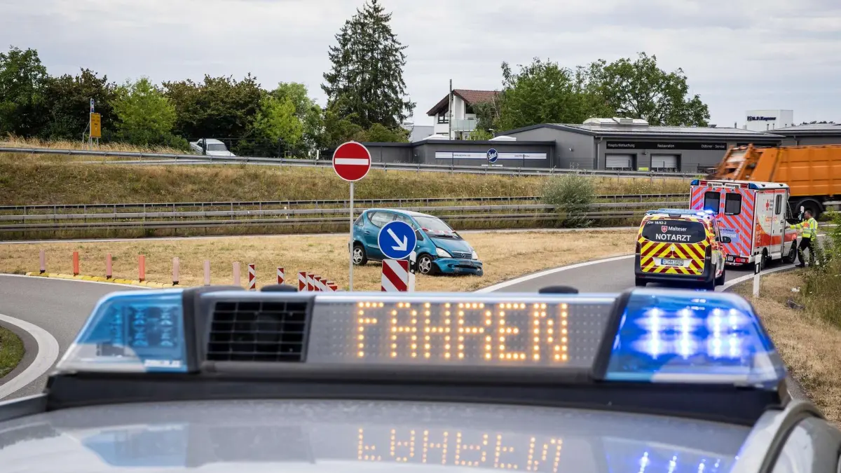 Schwerer Unfall auf der B14 bei Leutenbach-Nellmersbach