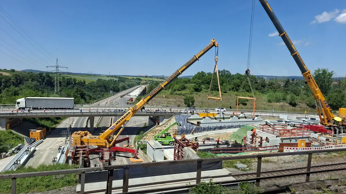Wegen Arbeiten an der Strecke bei Backnang muss die B14 nachts gesperrt werden.