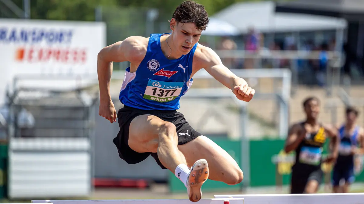 Süddeutsche Meisterschaften 2026 Aktive und Jugend U18 Koblenz, 21.06.2026 Jannis Gartmann VfL Sindelfingen Süddeutsche Meisterschaften 2026 Aktive und Jugend U18 im Stadion Oberwerth in Koblenz am 21.06.2026, Rheinland-Pfalz. *** 2026 Southern German Championships Adult and U18 Youth Koblenz, June 21, 2026 Jannis Gartmann VfL Sindelfingen 2026 South German Championships for Seniors and U18 Youth at Oberwerth Stadium in Koblenz on June 21, 2026, Rhineland-Palatinate,detected_source_language Copyright: xBEAUTIFULxSPORTS/KJPetersx