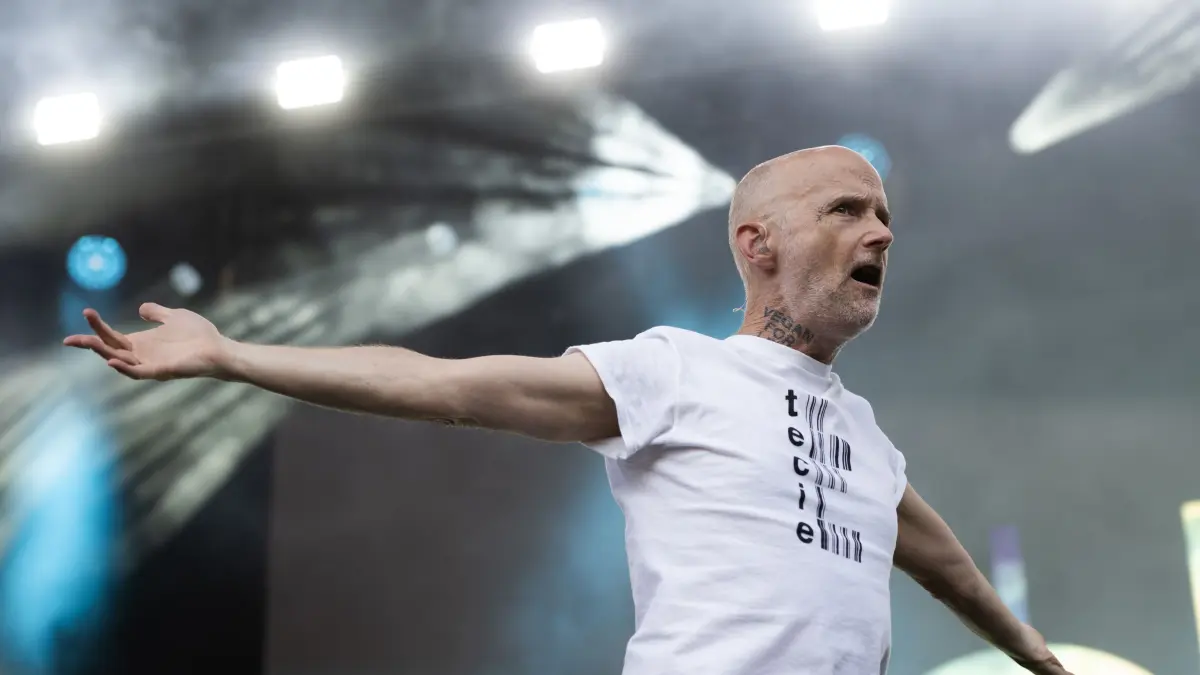 Concert review Jazz Open Stuttgart: Moby celebrates his rockstar moment at ...