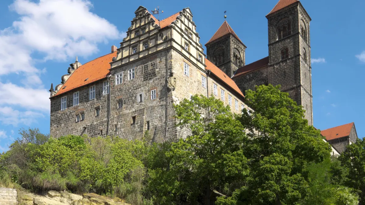 Schlossberg mit der Stiftskirche St. Servatii in Quedlinburg, Sachsen-Anhalt.