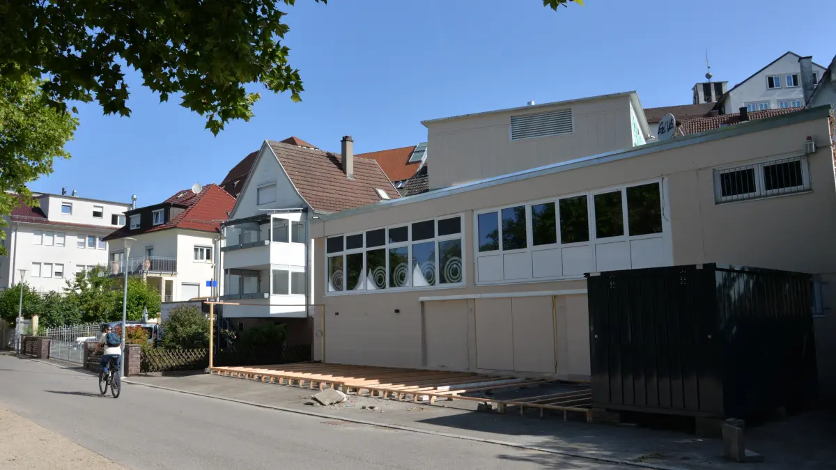 Ehemaliges Seestudio in Böblingen am Unteren See. Hier zieht das Carpe Diem ein.