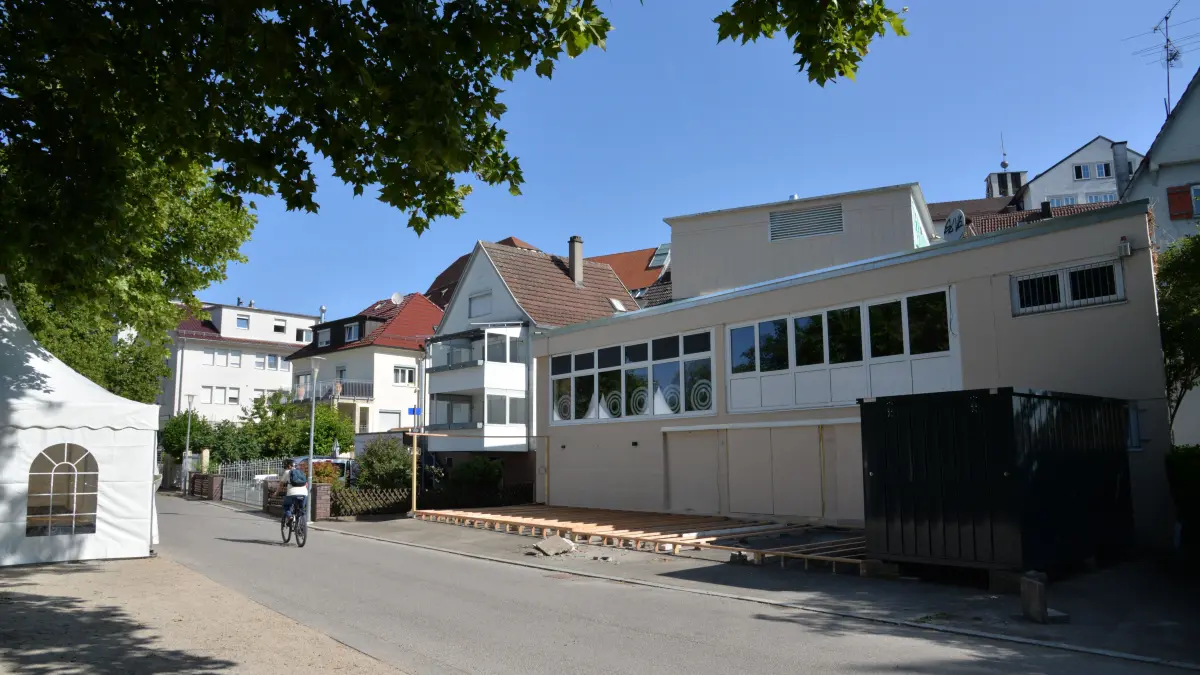 Ehemaliges Seestudio in Böblingen am Unteren See. Hier zieht das Carpe Diem ein.