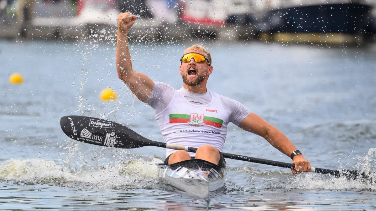 Moritz Florstedt vom SV Magdeburg jubelt nach seinem Sieg im Halbfinale bei den Finals 2025.