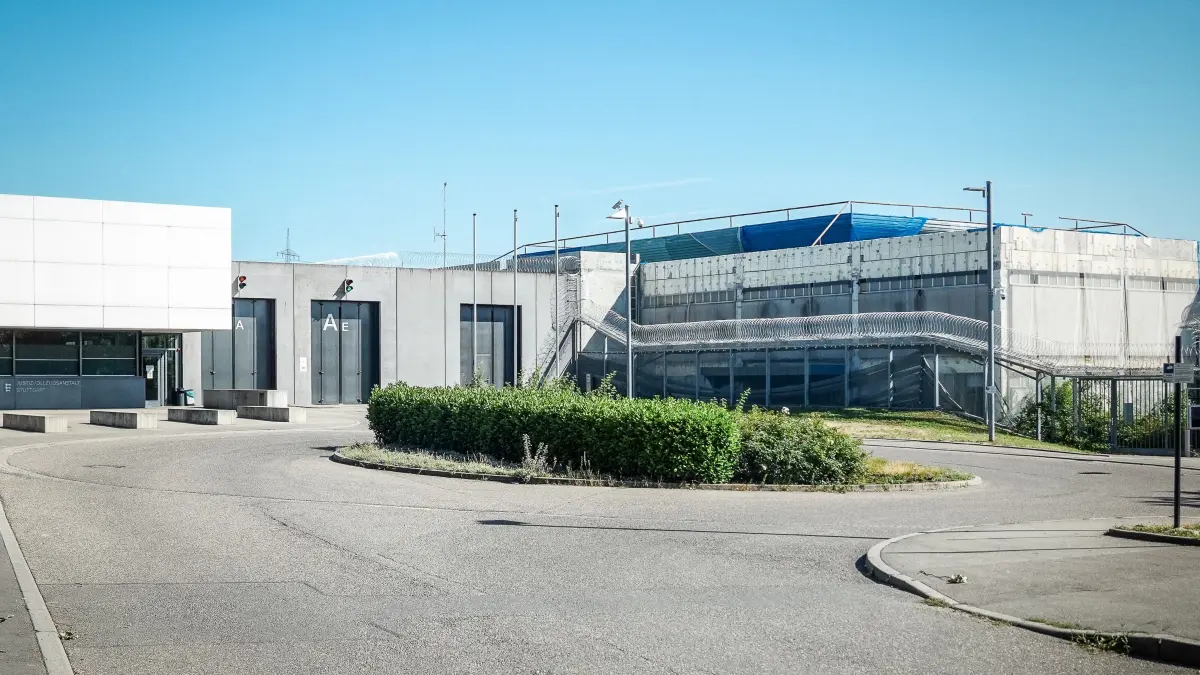 Altes Gerichtsgebäude der JVA Stammheim - Justizvollzugsanstalt Stuttgart: Altes Gerichtsgebäude der JVA Stammheim - Justizvollzugsanstalt Stuttgart