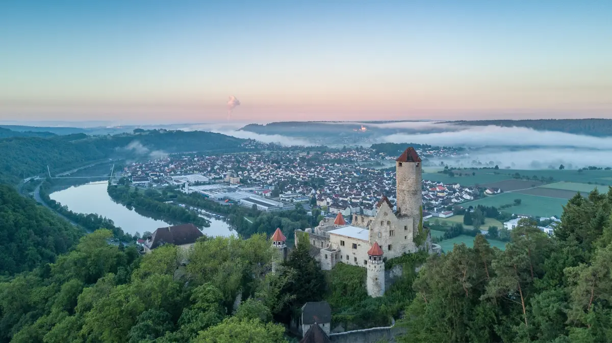 Pilgerziel nicht nur für Germanisten: Burg Hornberg